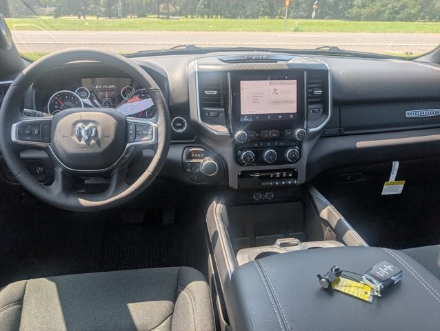 2026 RAM 1500 Big Horn Crew Cab 4x4 5'7' Box