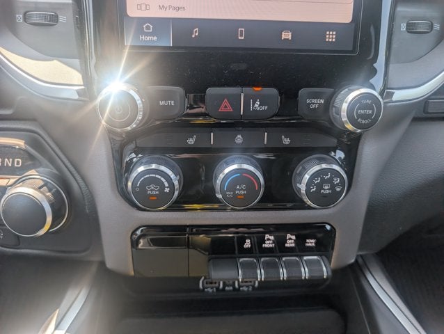 2026 RAM 1500 Big Horn Crew Cab 4x4 5'7' Box