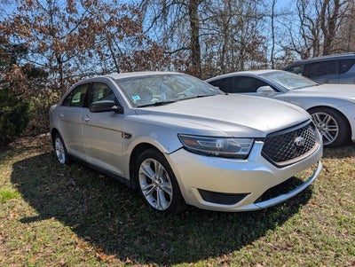 2015 Ford Taurus SE