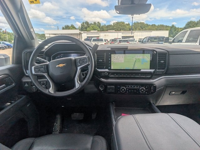 2025 Chevrolet Silverado 2500HD 4WD Crew Cab Standard Bed LTZ