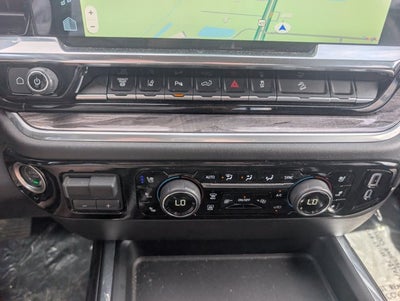 2025 Chevrolet Silverado 2500HD 4WD Crew Cab Standard Bed LTZ
