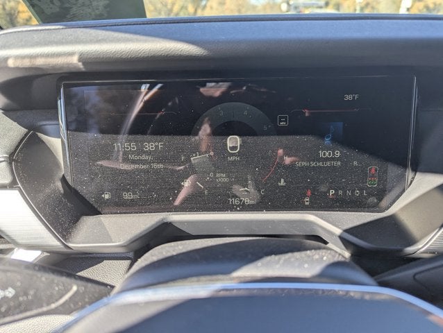 2025 GMC Acadia FWD Elevation