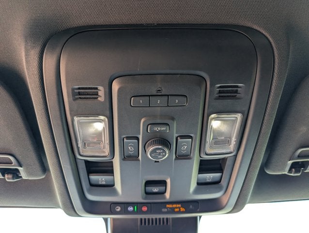 2023 GMC Yukon XL 4WD AT4