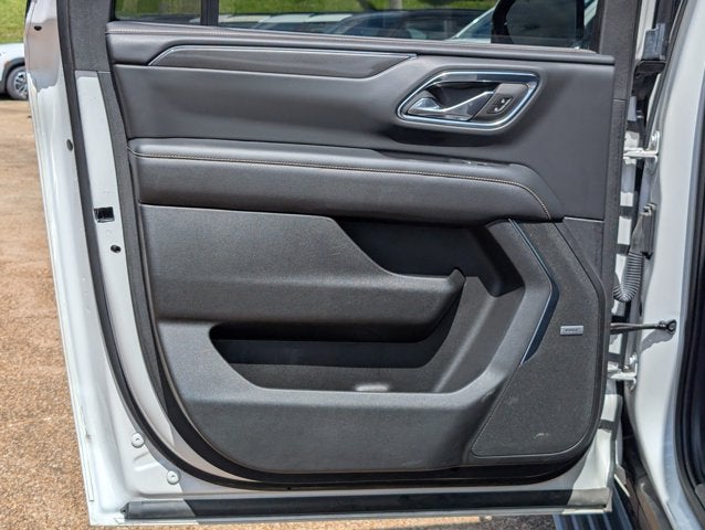2023 GMC Yukon XL 4WD AT4