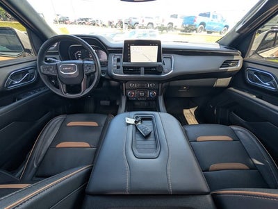 2023 GMC Yukon XL 4WD AT4
