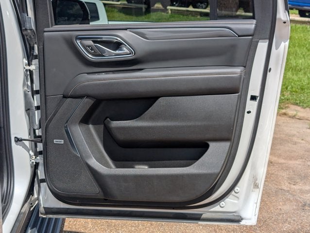 2023 GMC Yukon XL 4WD AT4