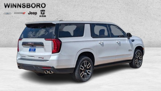2023 GMC Yukon XL 4WD AT4