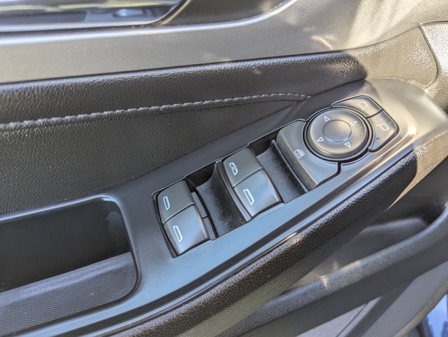 2023 Chevrolet Traverse FWD LT Cloth