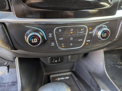 2023 Chevrolet Traverse FWD LT Cloth