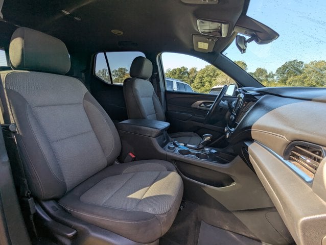 2023 Chevrolet Traverse FWD LT Cloth