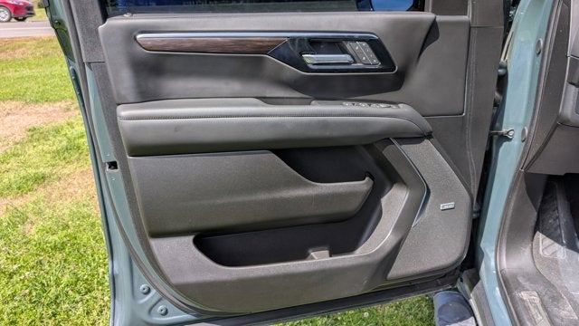 2025 Chevrolet Tahoe 4WD Z71