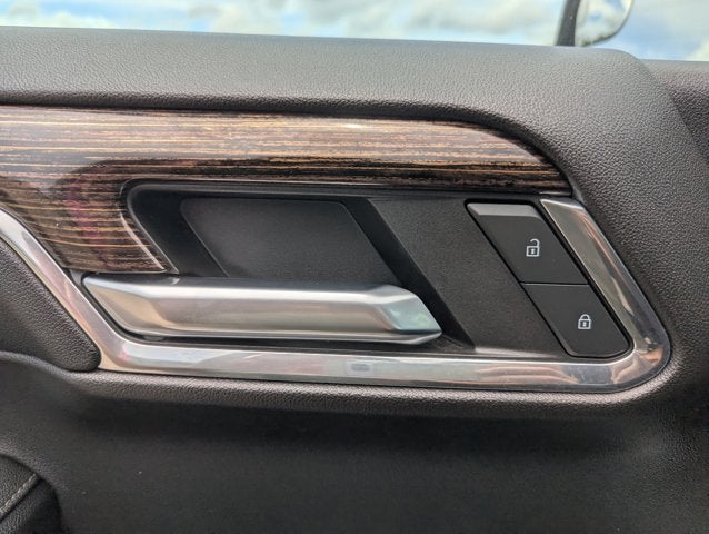 2024 GMC Sierra 1500 4WD Crew Cab Short Box SLE