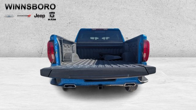 2023 GMC Sierra 1500 4WD Crew Cab Short Box AT4