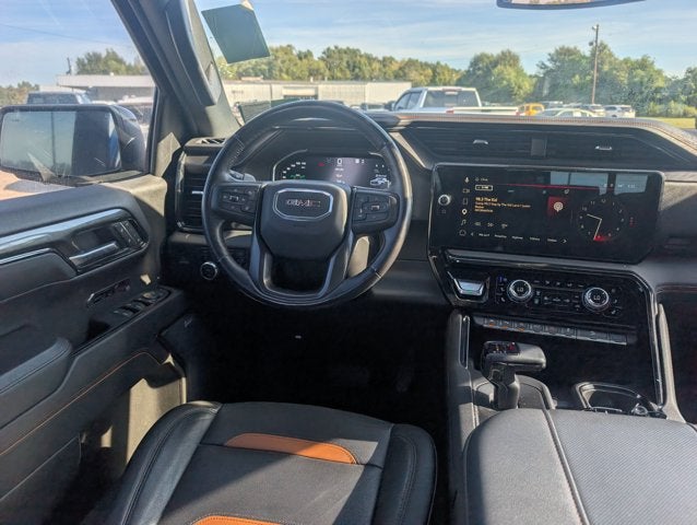 2023 GMC Sierra 1500 4WD Crew Cab Short Box AT4