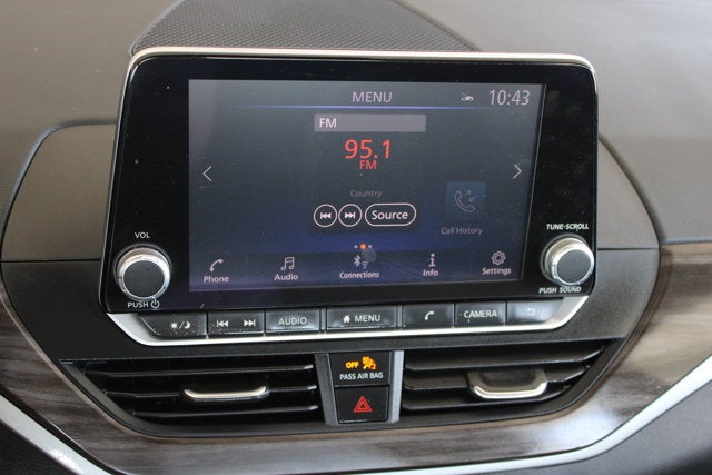 2025 Nissan Altima SV FWD