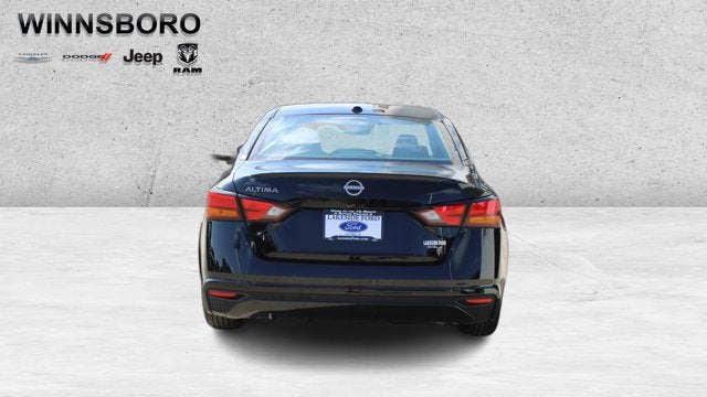 2025 Nissan Altima SV FWD