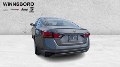 2025 Nissan Altima SV FWD