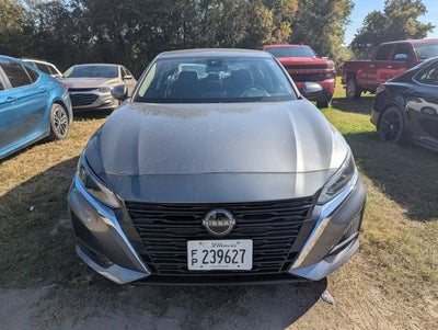 2024 Nissan Altima SV FWD