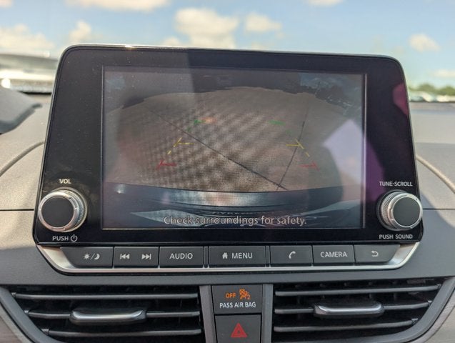 2025 Nissan Altima SV FWD