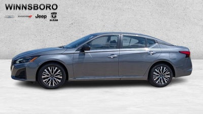 2025 Nissan Altima SV FWD