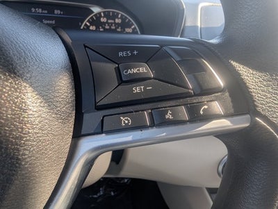 2025 Nissan Altima SV FWD