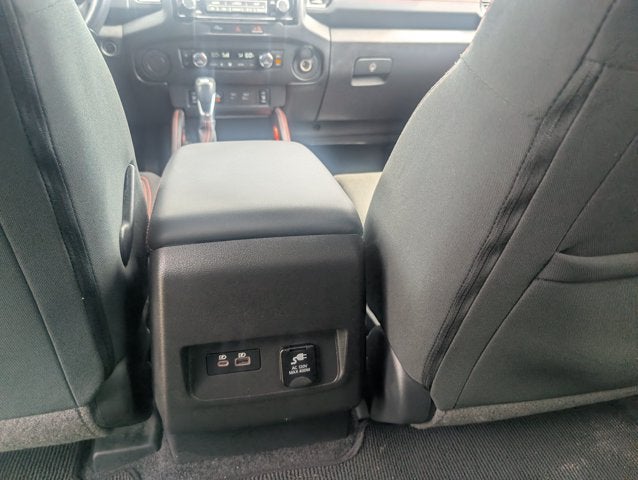 2024 Nissan Frontier Crew Cab PRO-X 4x2