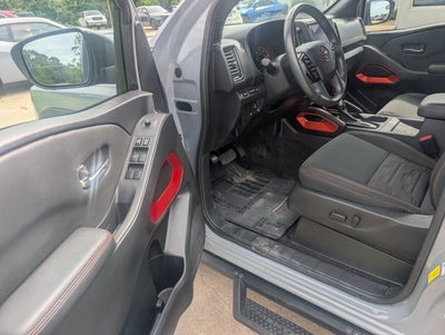 2024 Nissan Frontier Crew Cab PRO-X 4x2