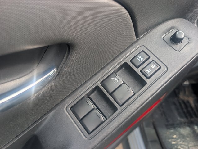 2024 Nissan Frontier Crew Cab PRO-X 4x2
