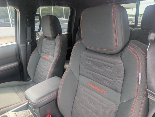 2024 Nissan Frontier Crew Cab PRO-X 4x2