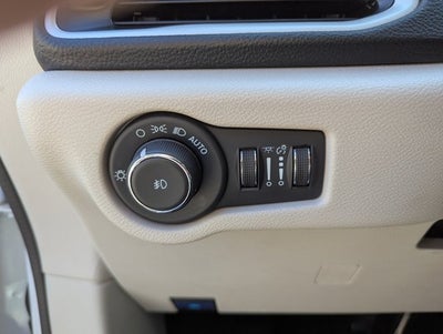 2024 Chrysler Pacifica Hybrid Select