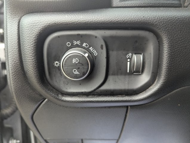 2024 RAM 3500 Big Horn Crew Cab 4x4 8' Box
