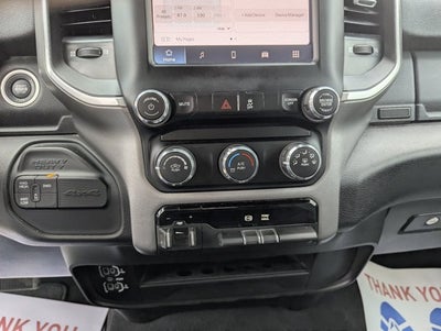 2024 RAM 3500 Big Horn Crew Cab 4x4 8' Box