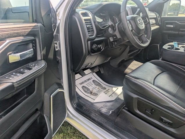 2026 RAM 2500 Laramie Crew Cab 4x4 6'4' Box