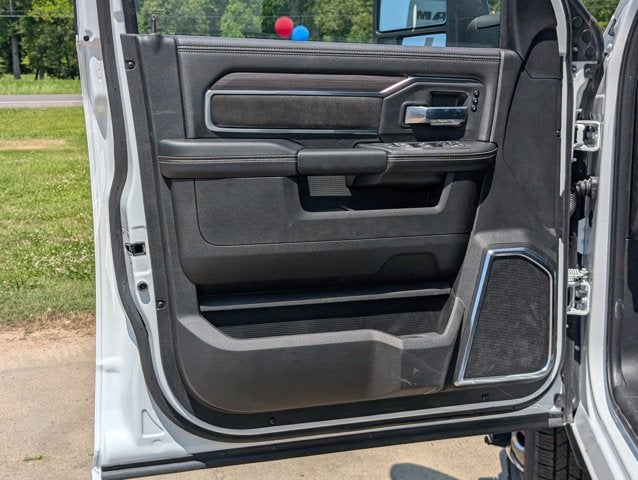 2026 RAM Ram 3500 RAM 3500 LARAMIE CREW CAB 4X4 8' BOX