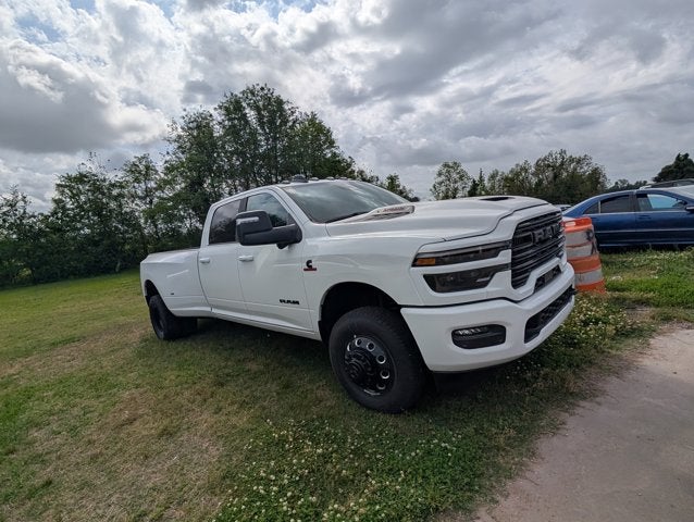 2026 RAM Ram 3500 RAM 3500 LARAMIE CREW CAB 4X4 8' BOX