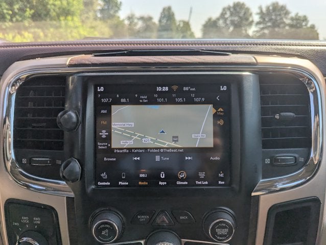 2018 RAM 3500 Laramie Longhorn Crew Cab 4x4 8' Box