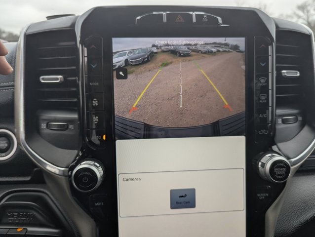 2024 RAM 2500 Laramie Crew Cab 4x4 6'4' Box