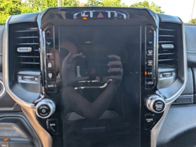 2024 RAM 2500 Laramie Crew Cab 4x4 6'4' Box