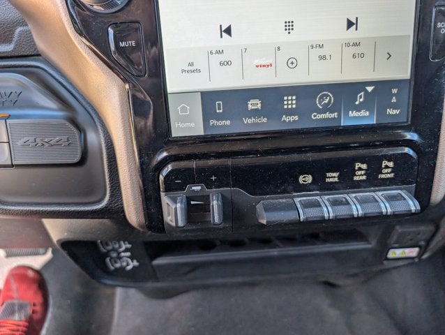 2024 RAM 2500 Laramie Crew Cab 4x4 6'4' Box
