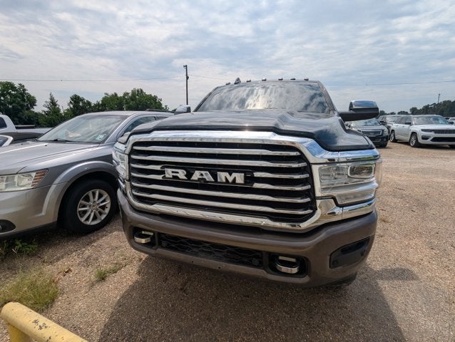 2019 RAM 2500 Longhorn Crew Cab 4x4 6'4' Box