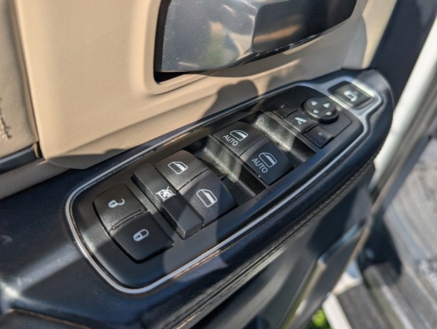 2020 RAM 2500 Limited Crew Cab 4x4 6'4' Box