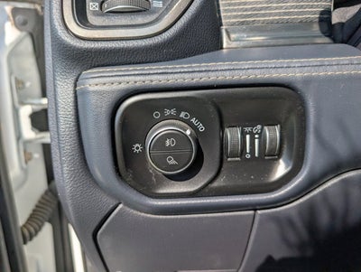 2020 RAM 2500 Limited Crew Cab 4x4 6'4' Box