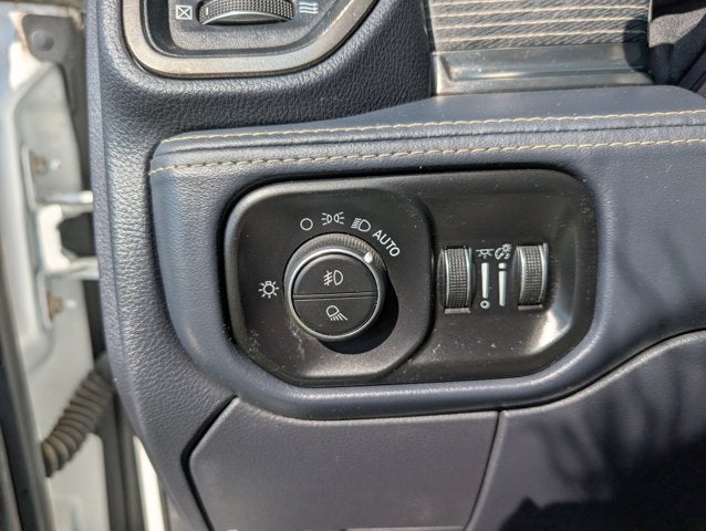 2020 RAM 2500 Limited Crew Cab 4x4 6'4' Box