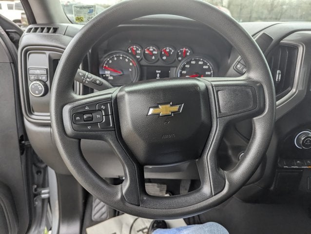 2025 Chevrolet Silverado 1500 2WD Crew Cab Short Bed Custom