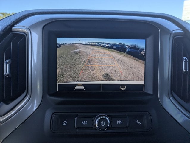 2022 Chevrolet Silverado 1500 4WD Crew Cab Short Bed Custom