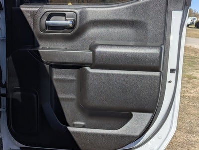 2022 Chevrolet Silverado 1500 4WD Crew Cab Short Bed Custom