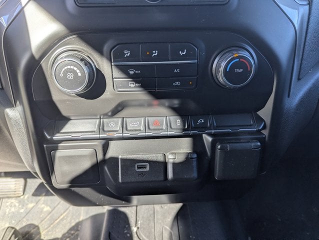 2020 Chevrolet Silverado 1500 4WD Crew Cab Short Bed Custom