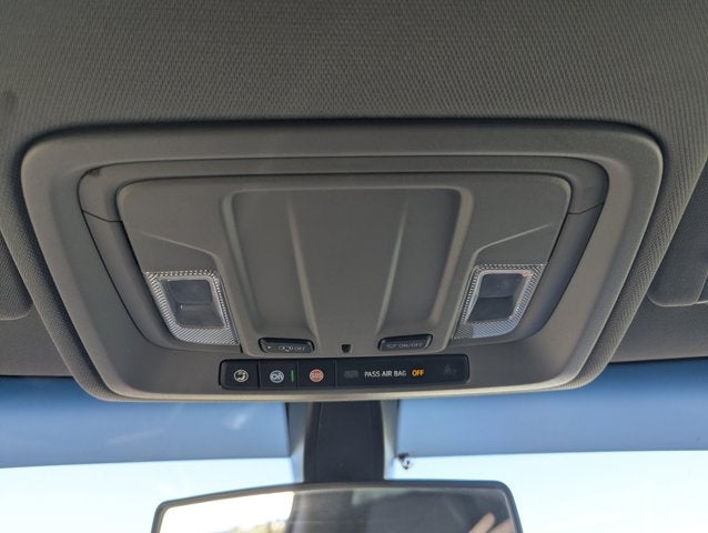 2020 Chevrolet Silverado 1500 4WD Crew Cab Short Bed Custom