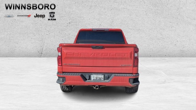 2020 Chevrolet Silverado 1500 4WD Crew Cab Short Bed Custom