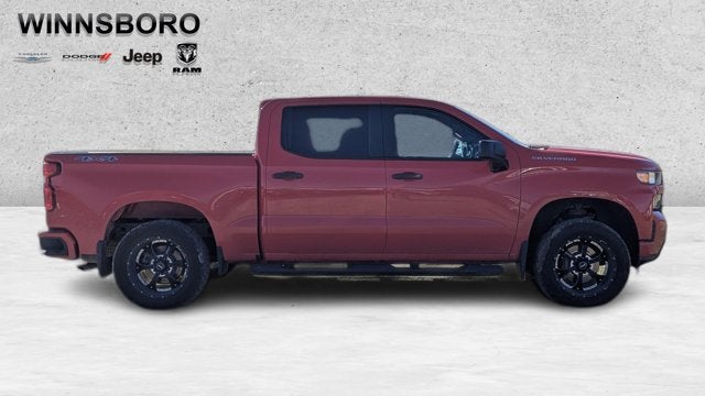 2020 Chevrolet Silverado 1500 4WD Crew Cab Short Bed Custom